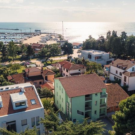 Andrea House With Apartments Umag Ngoại thất bức ảnh