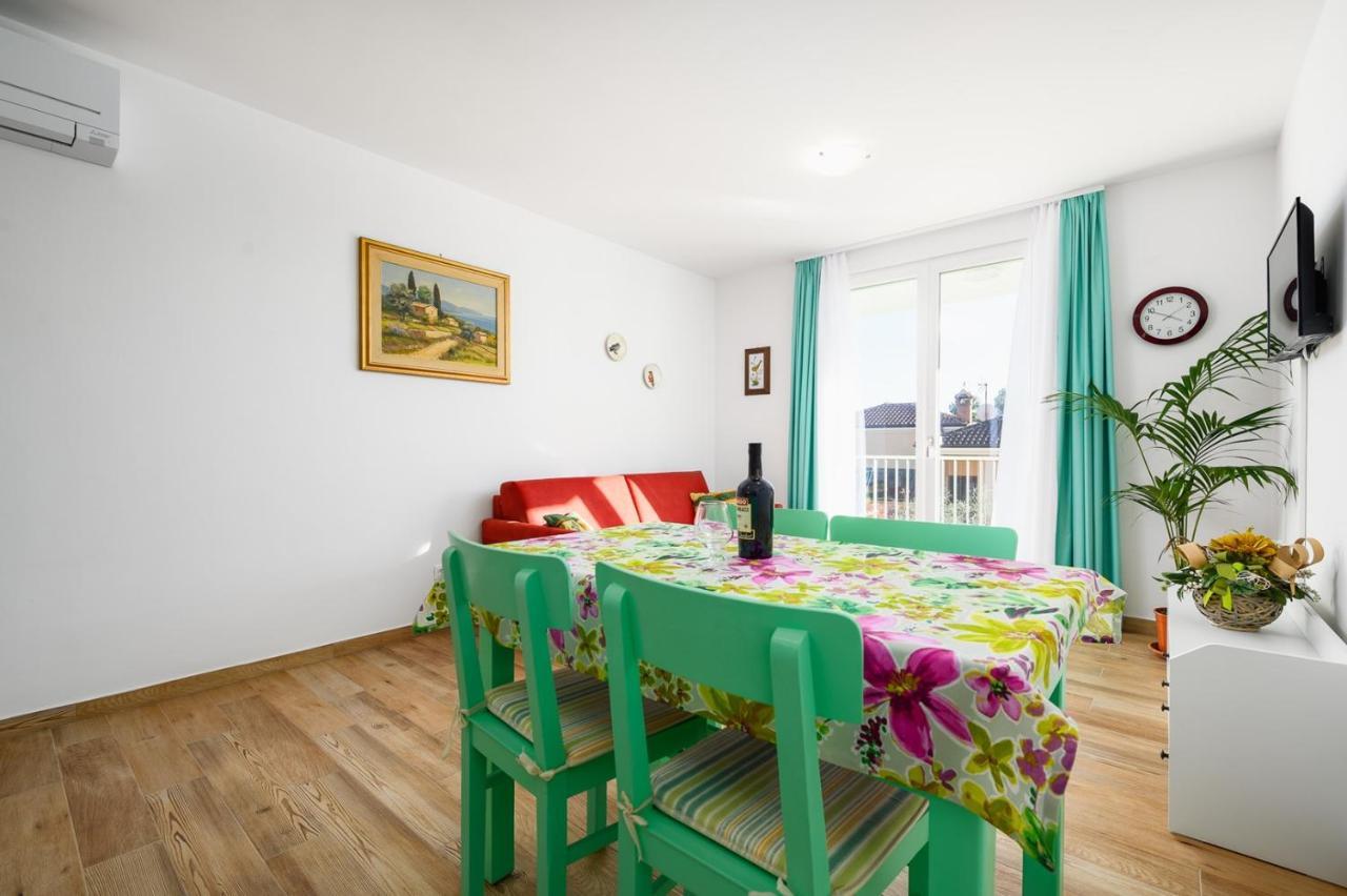 Andrea House With Apartments Umag Ngoại thất bức ảnh