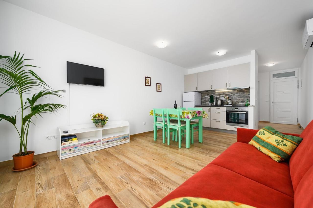 Andrea House With Apartments Umag Ngoại thất bức ảnh