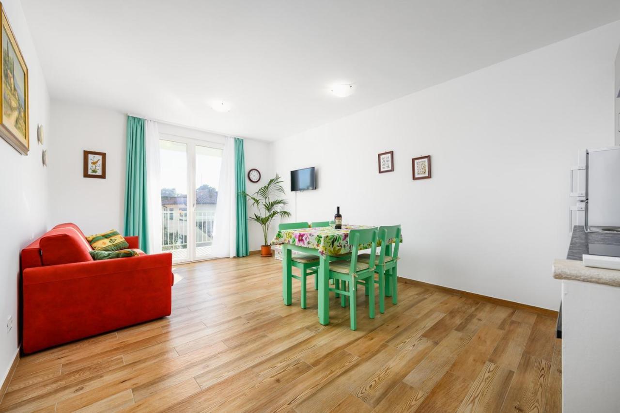 Andrea House With Apartments Umag Ngoại thất bức ảnh