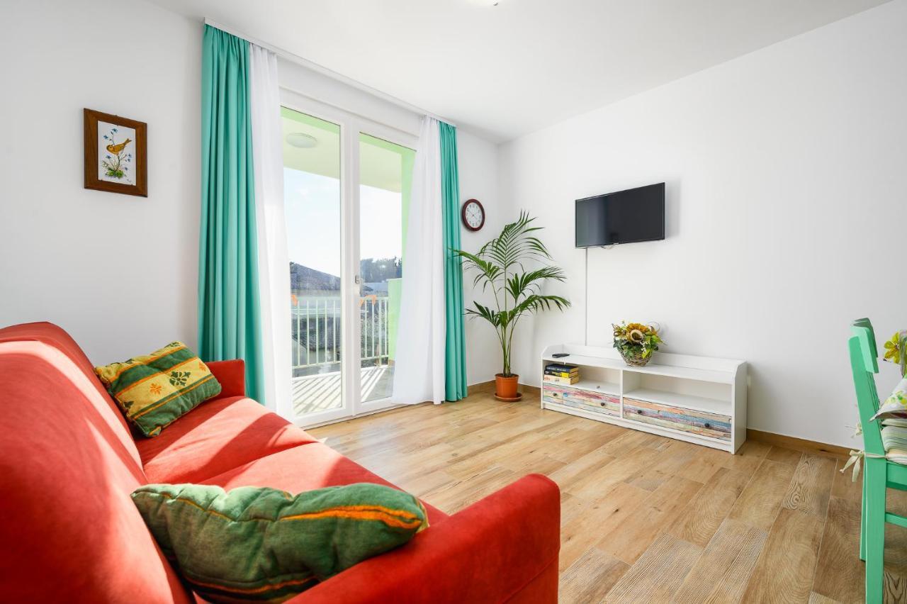 Andrea House With Apartments Umag Ngoại thất bức ảnh